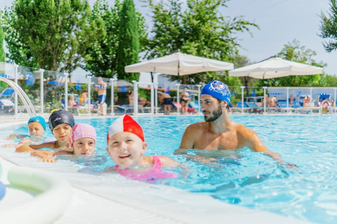 Numanablu Resort Sport Fun Kids 4 Stelle エクステリア 写真